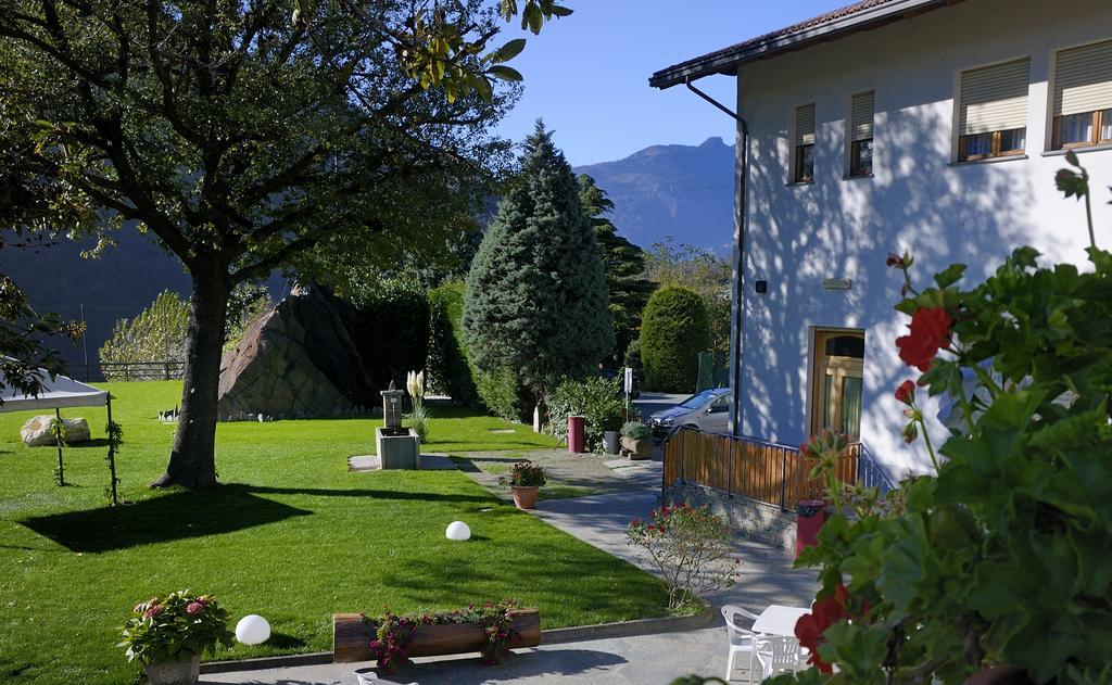 Hotel Castello Montjovet Exterior photo